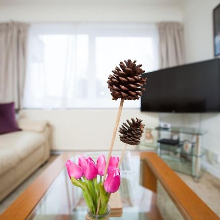 Guestready - Spacious 2Br Flat In Peaceful Hove Appartement Buitenkant foto